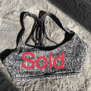 Lululemon ‘Free to be Zen’ Sports Bra Size 2